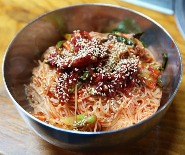 Spicy Mixed Noodles