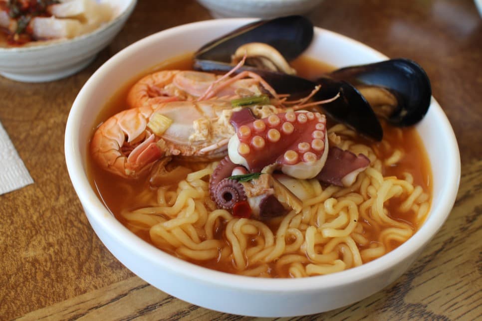 Seafood Ramyeon