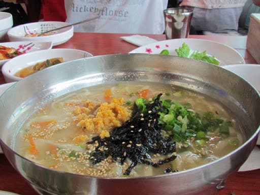 Sea-urchin Knife-noodles