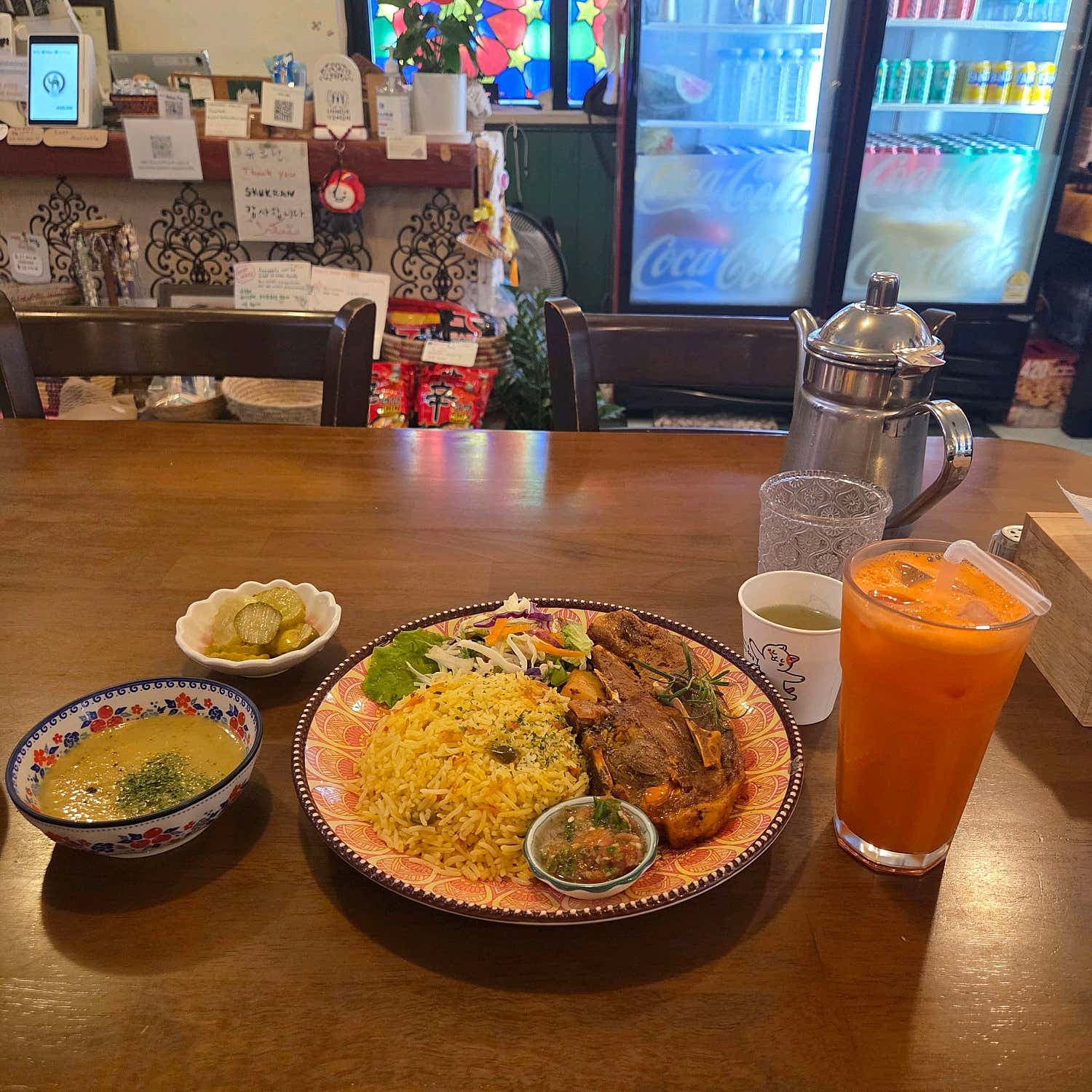 Halal Yemeni mandi plate at a Jeju restaurant